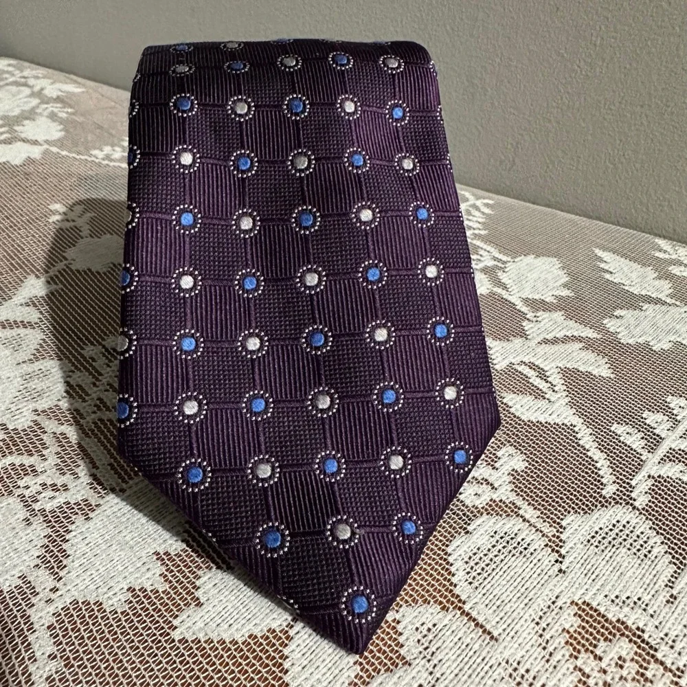 Jos. A. Bank Necktie Mens OS Purple Silk Executive Collection Geometric